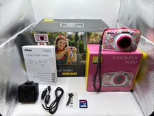 Nikon COOLPIX W150 Flower