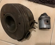 Vespa 125 bacchetta - faro, basso