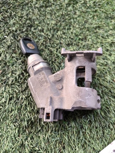 Antirrobo chiave contatto - /,