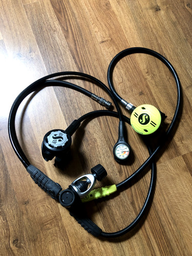 Scubapro erogatori con - con, primo