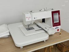 Vendo macchina ricamatrice Elna Expressive 830 L