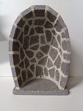 Grotta per statua artigianale