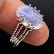 Anello con pietra di luna -