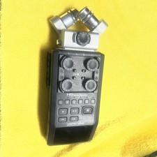 Zoom H6 Handy Recorder + XYH-6