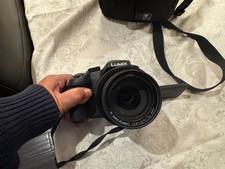 Panasonic Lumix DMC-FZ1000