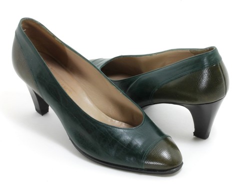 Eleganti décolleté vintage