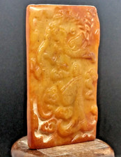 Antica statua ciondolo di