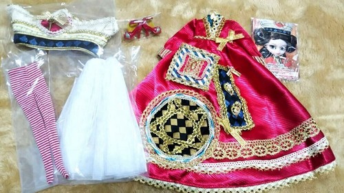 Maglione vestito regina
