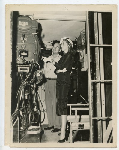Janet leigh learning - leigh,,