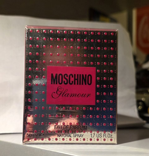Profumo moschino glamour ml - moschino,