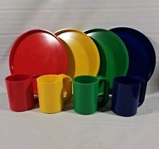 Set piatti tazze piatti