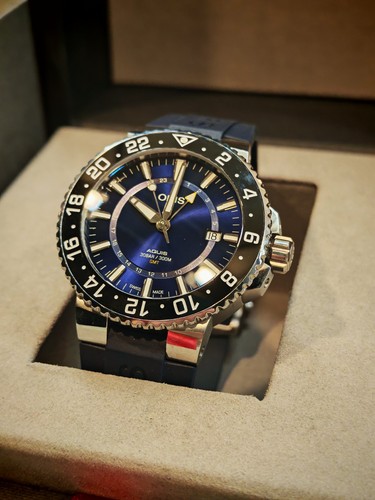 Oris aquis gmt date 5mm - aquis,