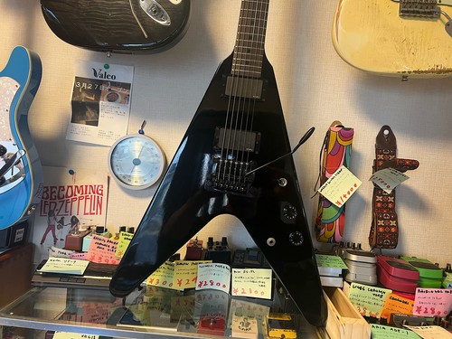 Gibson guitar the month - of,