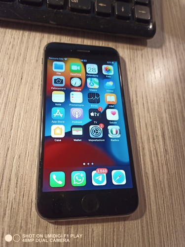 Apple iphone 32gb - -,