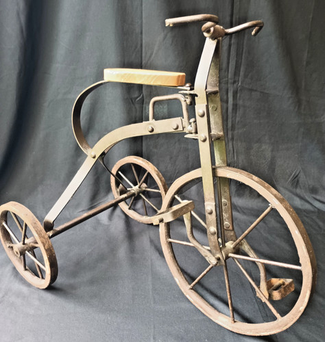 Antico triciclo bambino stile - bambino,
