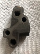 Testa pompa sollevatore sinistra completa di valvole Same Minitauro,Corsaro,Satu