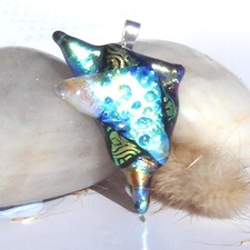 Collana con ciondolo in vetro