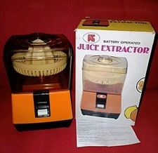 SPREMIAGRUMI SPACE AGE VINTAGE DESIGN 70 PLASTICA ARANCIONE JUICE EXTRACTOR LS -