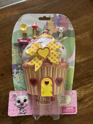 Nuovo knolly cupcake house - nuovo,