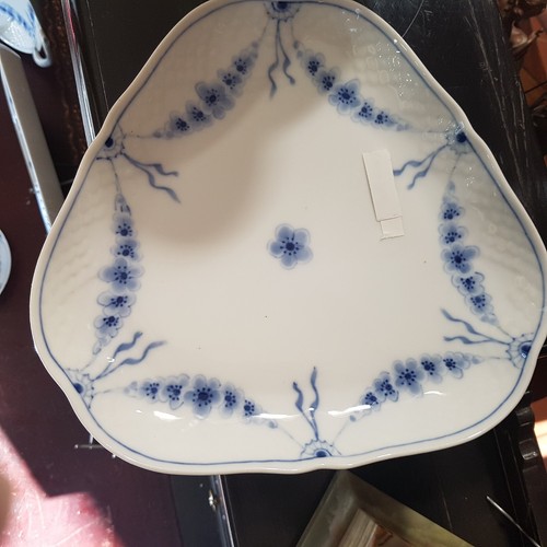 Piatto sevizio triangolare - piatto,