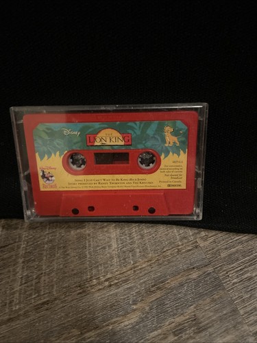 Vintage the lion king - lion, read