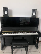 Pianoforte Yamaha verticale nero U30A silent
