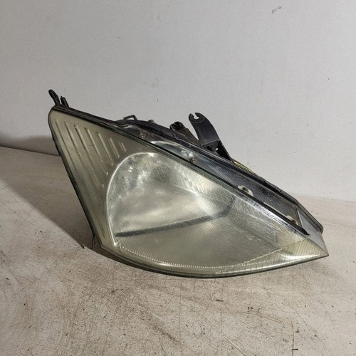 Faro proiettore anteriore