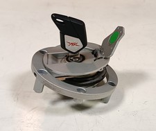 Tappo serbatoio con chiave per