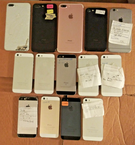 Lot apple iphones 5 5s - iphones,