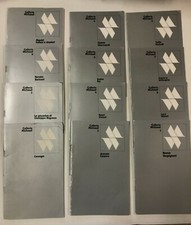 Lotto di 12 cataloghi mostra