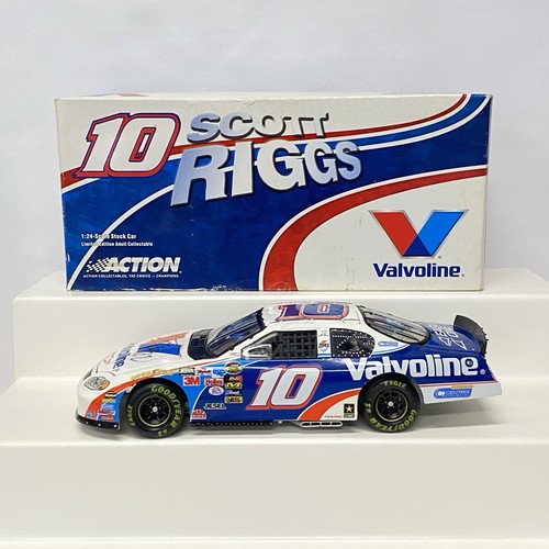 Action racing diecast - racing,