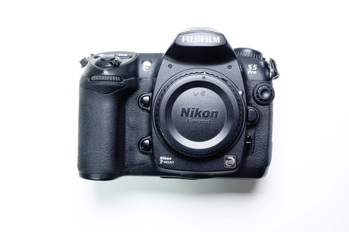 Leggi fujifilm finepix s5 - *leggi*,