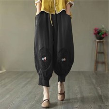 Donna Ricamo Floreale Caviglia