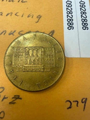 1981 italy 200 lire coin - 1981, km#