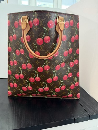 Louis vuitton cherry - louis,