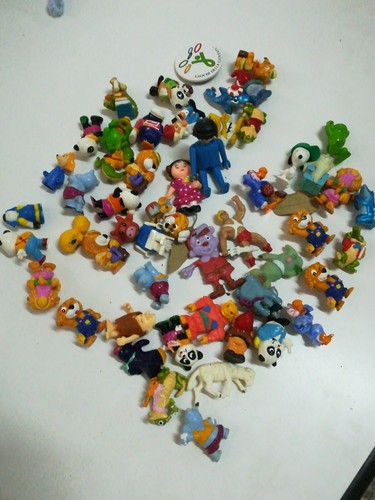Lotto pupazzetti kinder - -,