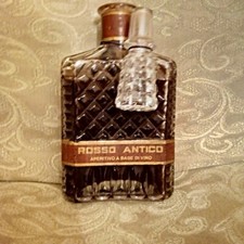 Bottiglia liquore Rosso