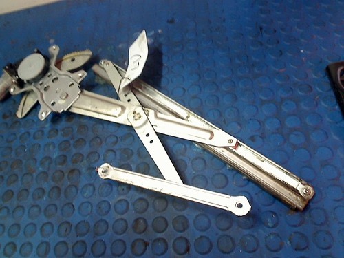 Front glass lift - glass, mechanism