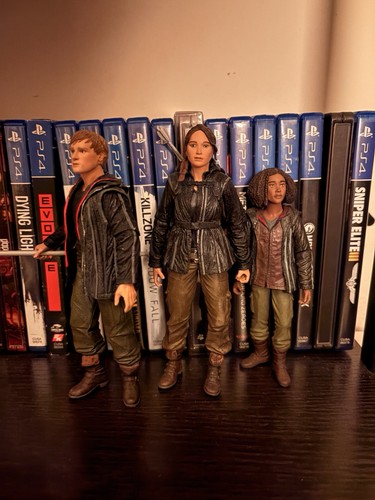 The hunger games neca set - neca,