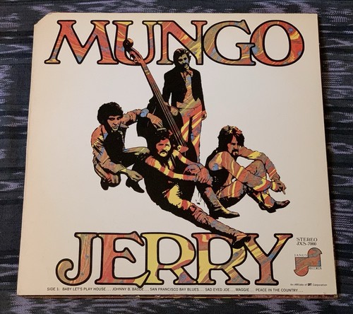 Near mint mungo - near, self