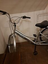 BICICLETTA TRICICLO PER ADULTI- NUOVO - MONTATO - MAI UTILIZZATO