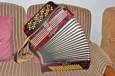 Fisarmonica Hohner 96 Bassi