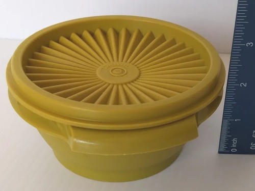 Vintage tupperware avocado - tupperware,