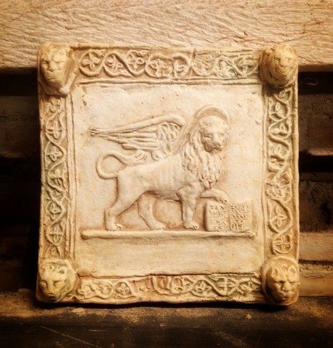 Bassorilievo leone san marco - bassorilievo,