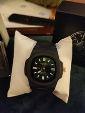 RUZZA WATCH Nero L'orologio