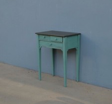 Tavolino scrittoio a cassetti