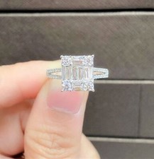 Anello di fidanzamento in