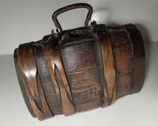 Antica Piccola Botte Con I