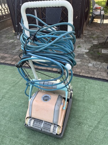 Robot pulitore piscina - , con