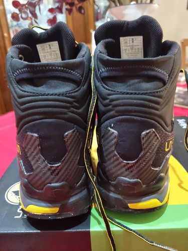 Scarpe sportiva ultra - la,